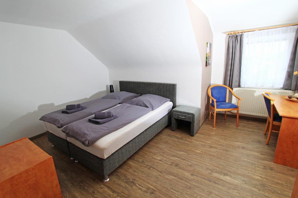 Hotel Sonnenhof Sindelfingen Cameră foto