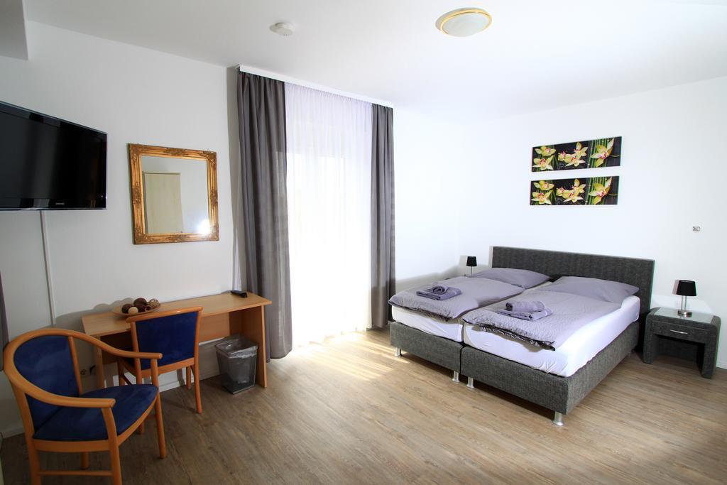 Hotel Sonnenhof Sindelfingen Cameră foto